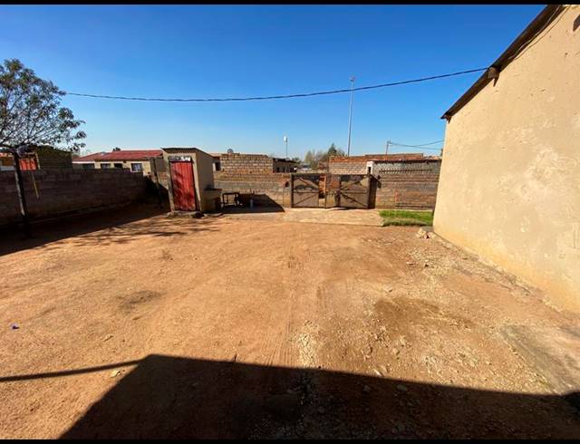 3 BEDROOM HOUSE FOR SALE IN PALM RIDGE